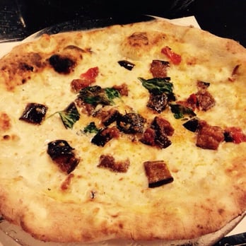 Pepe Nero - Siciliana - Pizza Near Me - Caserta, CE Pepe Nero - Siciliana - Pizza Near Me - Caserta, CE