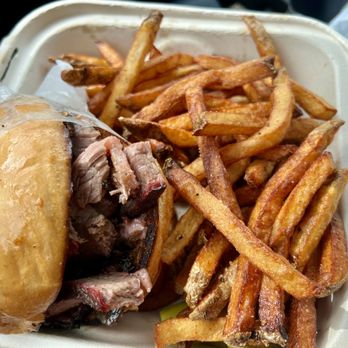Scooter's Smokehouse BBQ - Brisket sandwich. It was incredible. Sauces are great also. - Barbeque Near Me - Georgetown, Colorado Scooter's Smokehouse BBQ - Brisket sandwich. It was incredible. Sauces are great also. - Barbeque Near Me - Georgetown, Colorado