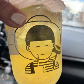 Gotcha Tea House - Pineapple fruit tea with aloe - Tea Rooms Near Me - Rosemead, California Gotcha Tea House - Pineapple fruit tea with aloe - Tea Rooms Near Me - Rosemead, California