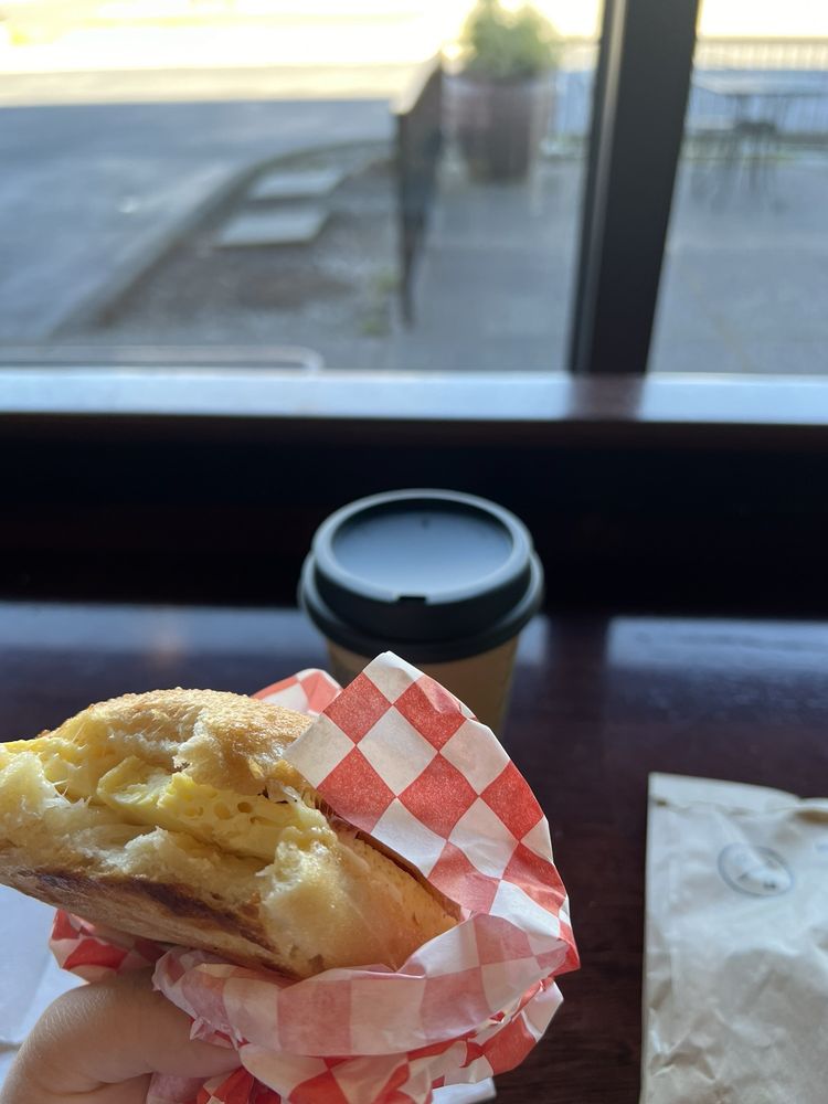 CUTTERS POINT COFFEE Updated October 2024 21 Photos & 98 Reviews