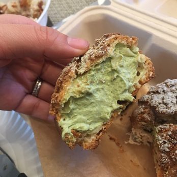 AlimamaTea - Matcha cream puff - Desserts Near Me - New York, New York