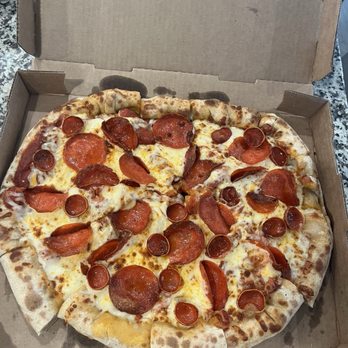Round Table Pizza - Double Play Pepperoni Pizza - Pizza Near Me - Round Rock, Texas Round Table Pizza - Double Play Pepperoni Pizza - Pizza Near Me - Round Rock, Texas
