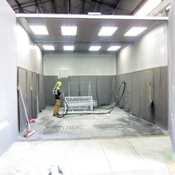 EM Enterprises - Large Capacity Sandblasting Booth