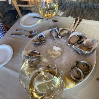 The Oyster Bar - Seafood Near Me - Bow, Washington