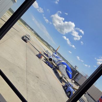 Omaha Airport Authority - Airports Near Me - Omaha, Nebraska Omaha Airport Authority - Airports Near Me - Omaha, Nebraska