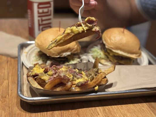 HiHo Cheeseburger | Santa Monica by null