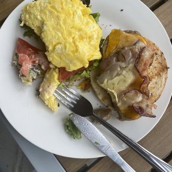 Farmhouse Cafe - Kitchen sink bagel - Breakfast & Brunch Near Me - Wendell, North Carolina
