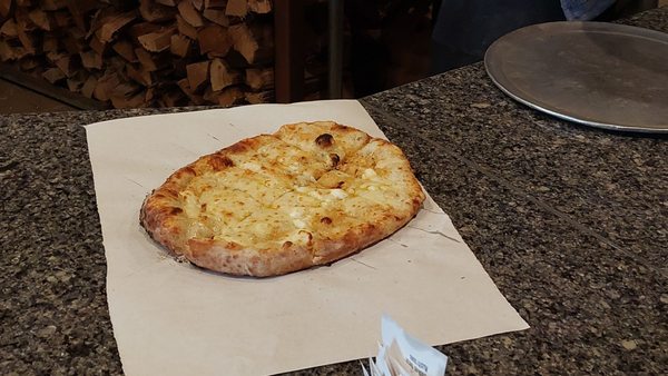Blackbird Wood Fire Pizza by null