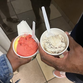 Kilwins Ice Cream - Chocolate - Fudge - Ice Cream & Frozen Yogurt Near Me - Deerfield Beach, Florida Kilwins Ice Cream - Chocolate - Fudge - Ice Cream & Frozen Yogurt Near Me - Deerfield Beach, Florida