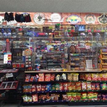 Di Carlo Liquor - Front of the store. The owner is so cute and nice! I'll definitely come back - Beer, Wine & Spirits Near Me - Pomona, California Di Carlo Liquor - Front of the store. The owner is so cute and nice! I'll definitely come back - Beer, Wine & Spirits Near Me - Pomona, California