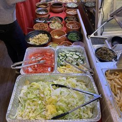 Warren Eats - Fuchka and bhorta station