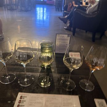Arizona Wine Collective - White flight - Wineries Near Me - Tucson, Arizona