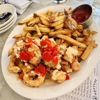 Neptune Oyster - Calamari with fries - Seafood Near Me - Boston, Massachusetts