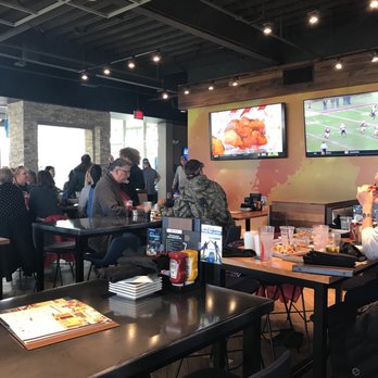Topgolf - Nice restaurant and bar area while waiting - Golf Near Me - Chesterfield, Missouri