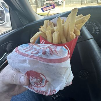 Wendy's - Burgers Near Me - Houston, Texas Wendy's - Burgers Near Me - Houston, Texas