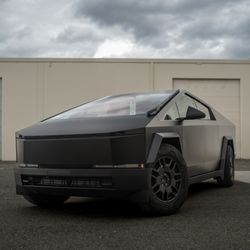 Alphawerks - Full matte black ppf wrap