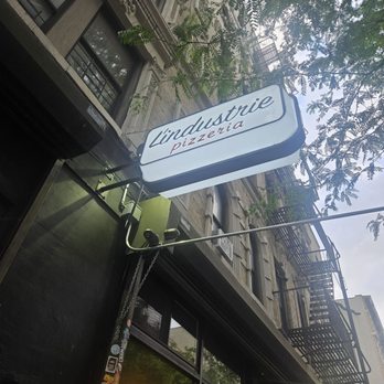 L'industrie Pizzeria - Pizza Near Me - Brooklyn, New York L'industrie Pizzeria - Pizza Near Me - Brooklyn, New York