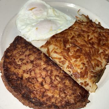 Mission City Grill - Corned beef & hash. INCREDIBLE - Bars Near Me - Santa Clara, California