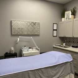 Expressions Wax Spa