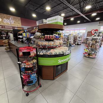 Mach 1 - Convenience Stores Near Me - Benton, Illinois
