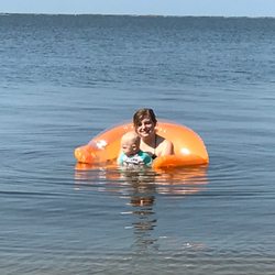 Roaring Point Waterfront Campground - Family beach time