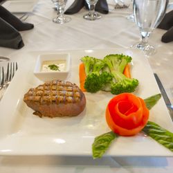 Anthony's Lounge & Ristorante - Filet Mignon