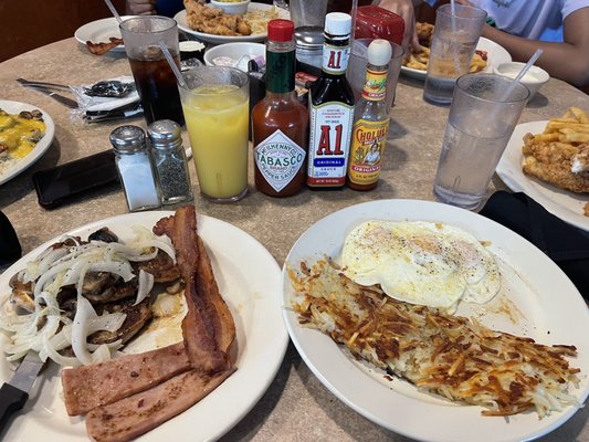 Chubby's Restaurant by null