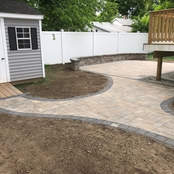 Beautiful Horizon Outdoor Design - Walkways, patio, and sitting wall. - Landscape Architects or Designers Near Me Beautiful Horizon Outdoor Design - Walkways, patio, and sitting wall. - Landscape Architects or Designers Near Me