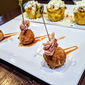 Lo D' Alex - Croquettes (two) / Croquetas de la Casa & Tostones rellenos con vaca frita - Cuban Near Me - Miami, Florida