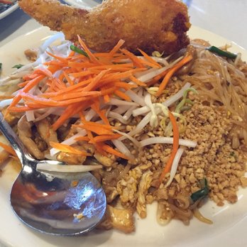 Siam Garden Cafe - Pad Thai - Thai Near Me - Honolulu, Hawaii
