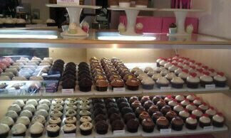 Buttercream Cupcakes & Coffee by null