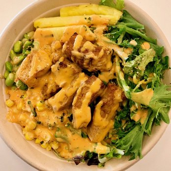 Freshroll - North shore bowl with tofu and brown rice and namnam sauce - Pan Asian Near Me - Berkeley, California Freshroll - North shore bowl with tofu and brown rice and namnam sauce - Pan Asian Near Me - Berkeley, California