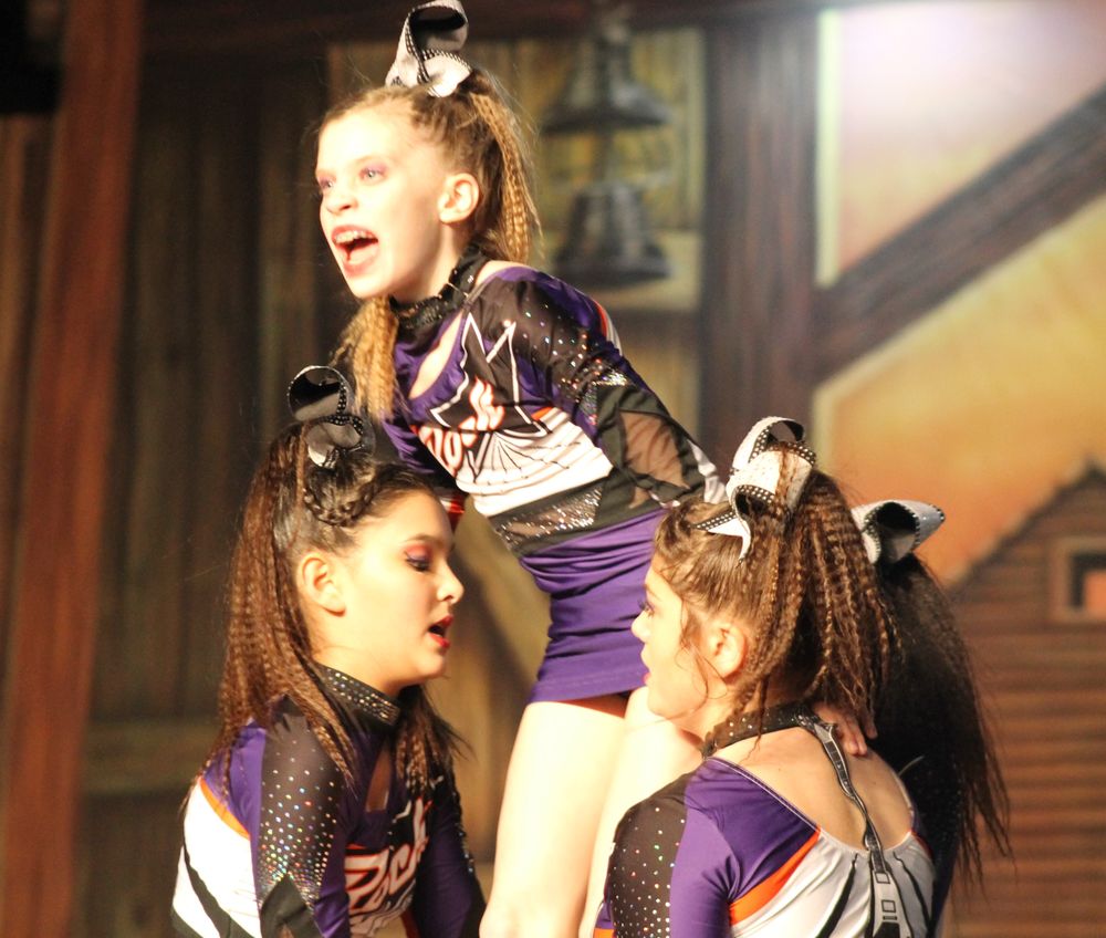 Rockstar Cheer and Dance Logo