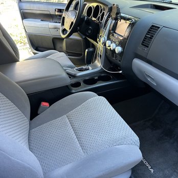 JT Washbros - Clean carpets and upholstery - Auto Detailing Near Me - San Antonio, Texas
