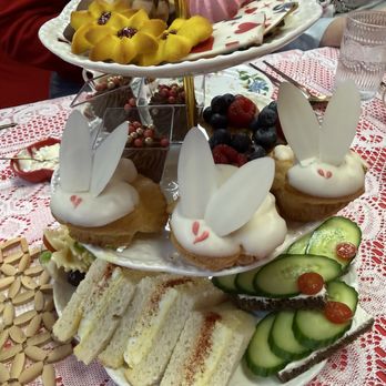 Queen of Hearts - High Tea Vegas Style - Caterers Near Me - Henderson, Nevada Queen of Hearts - High Tea Vegas Style - Caterers Near Me - Henderson, Nevada