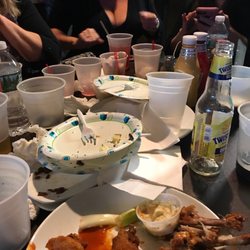 Hurricane Jack's Bar and Restaurant - Table