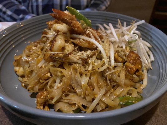 Plearn Park Eatery by null