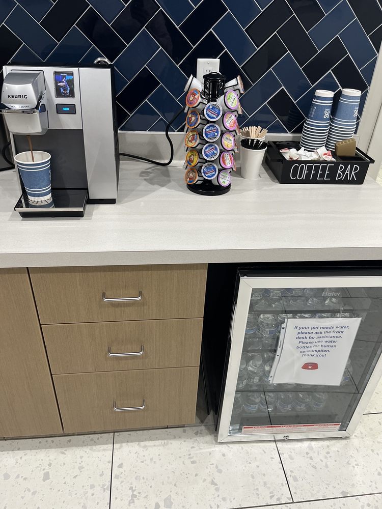 FRONTIER VETERINARY URGENT CARE Updated August 2024 12 Reviews