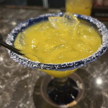 LongHorn Steakhouse - Mango margarita - American Near Me - Columbus, Ohio