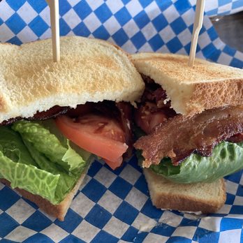 Broken Compass Cafe - BLT - Breakfast & Brunch Near Me - Chelan, Washington Broken Compass Cafe - BLT - Breakfast & Brunch Near Me - Chelan, Washington