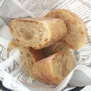 RÊVE - The house bread. It comes out hot and moist, as if just finished baking from the oven. The crust had good chew but not so much you got TMJ. - French Near Me - Lafayette, California RÊVE - The house bread. It comes out hot and moist, as if just finished baking from the oven. The crust had good chew but not so much you got TMJ. - French Near Me - Lafayette, California