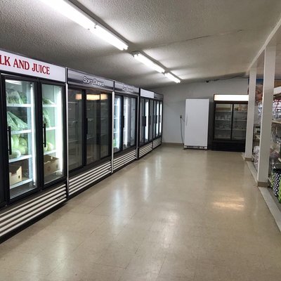 Xieng Khouang Market Place by null