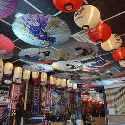 Ton-Ichi Ramen - Decor