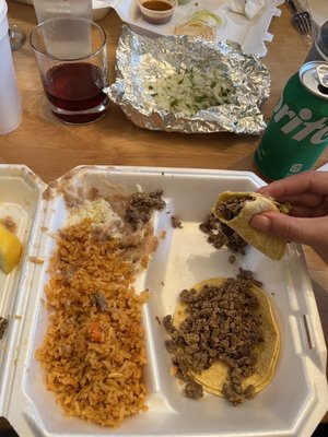 Tacos y Burritos Metro Basilica 2 Taco truck by null