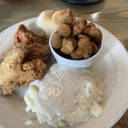 Chicken breast& wing, mashed potato's & gravy, okra. Chicken breast& wing, mashed potato's & gravy, okra.