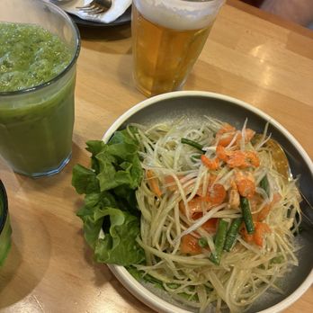 Manaao - Papaya salad - Thai Near Me - Tustin, California