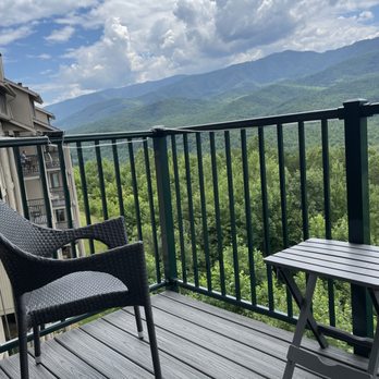 Deer Ridge Mountain Resort - Resorts Near Me - Gatlinburg, Tennessee Deer Ridge Mountain Resort - Resorts Near Me - Gatlinburg, Tennessee