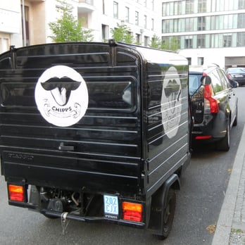 Chipps - Delivery truck? a bit intense - International Near Me - Berlin, BE