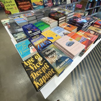Porter Square Books: Boston Edition - Bookstores Near Me - Boston, Massachusetts