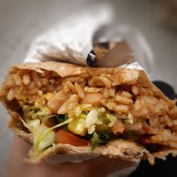 barBURRITO - Inside a burrito, where's the chicken????